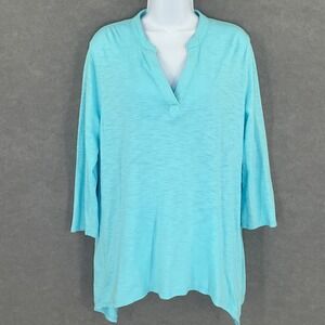 Chicos The Ultimate Tee Aqua Blue Top 3/4 Sleeve V Neck Womens Size 2 (US‎ L)